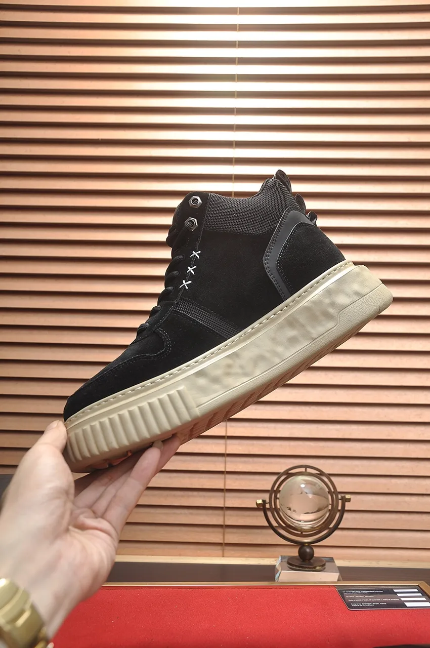 Men's shoes 💰640💶 [UGG] (full wool lining) top-end high-quality fur-in-one warm snow boots from Australia's warm luxury brand men's shoes, UGG-5877 official website synchronized, made of imported cowhide, carefully sewn...Imported rubber foam outsole (comfortable, soft, wear-resistant) The quality is really great...Exquisite workmanship, you can't put it down at first sight, available in sizes 39-44